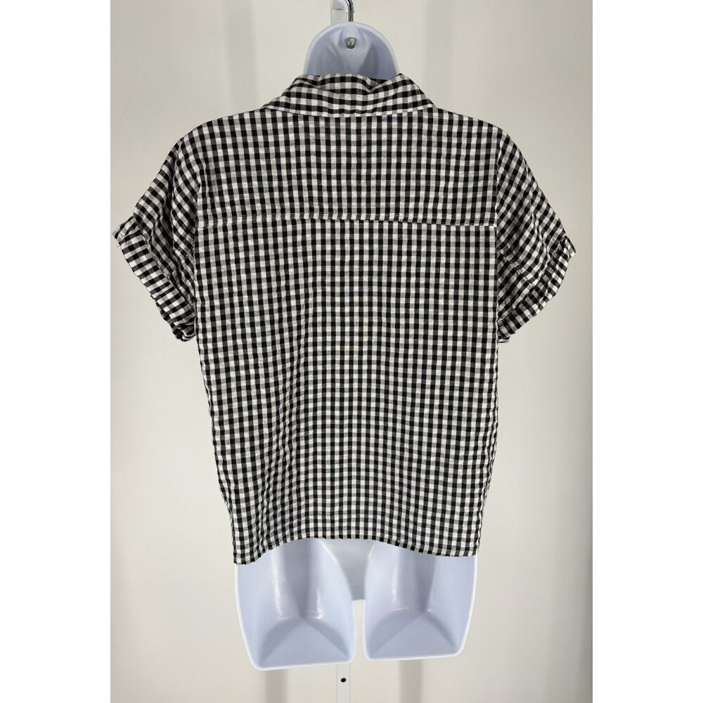 Black and white gingham button-down shirt - Picture 3 of 5